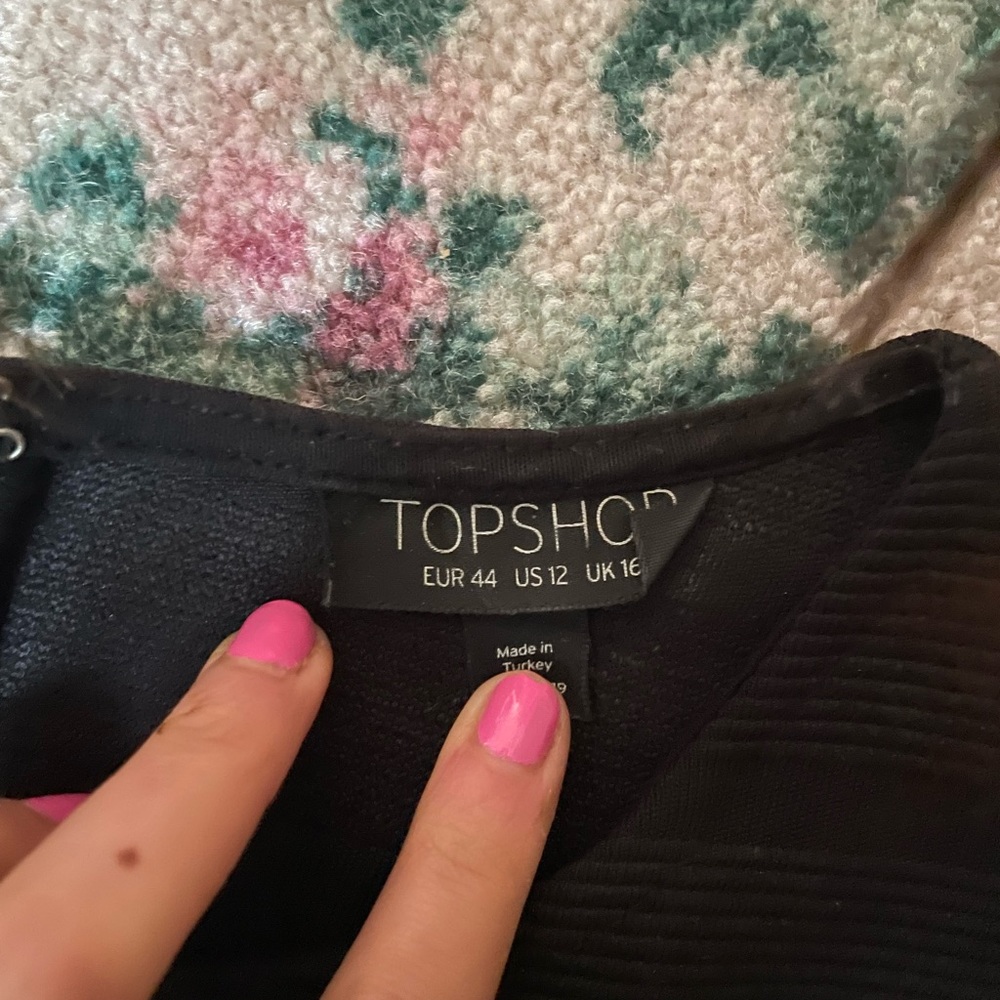 TOPSHOP DRESS - Picture 2 of 3